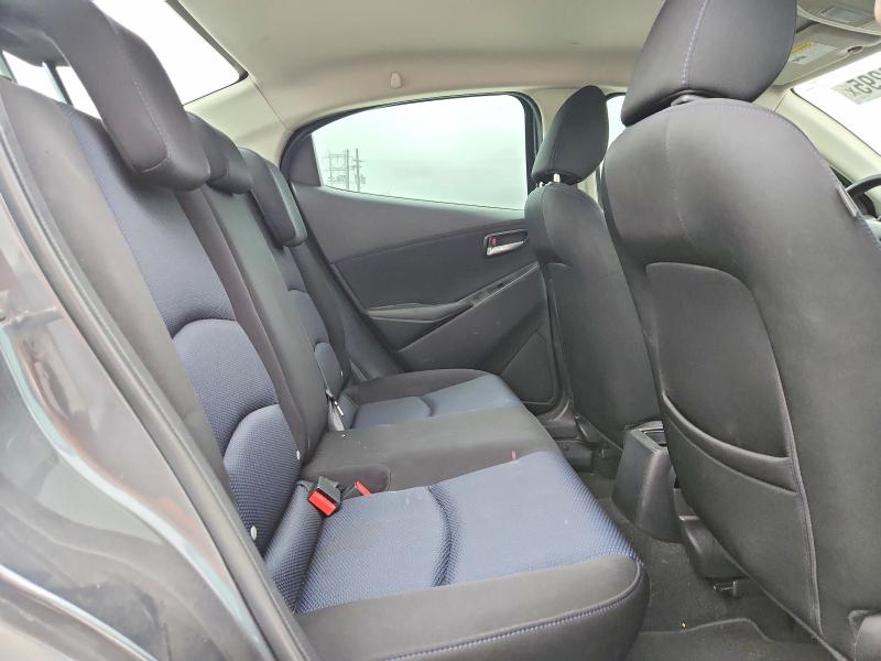 Фото 10 - TOYOTA YARIS