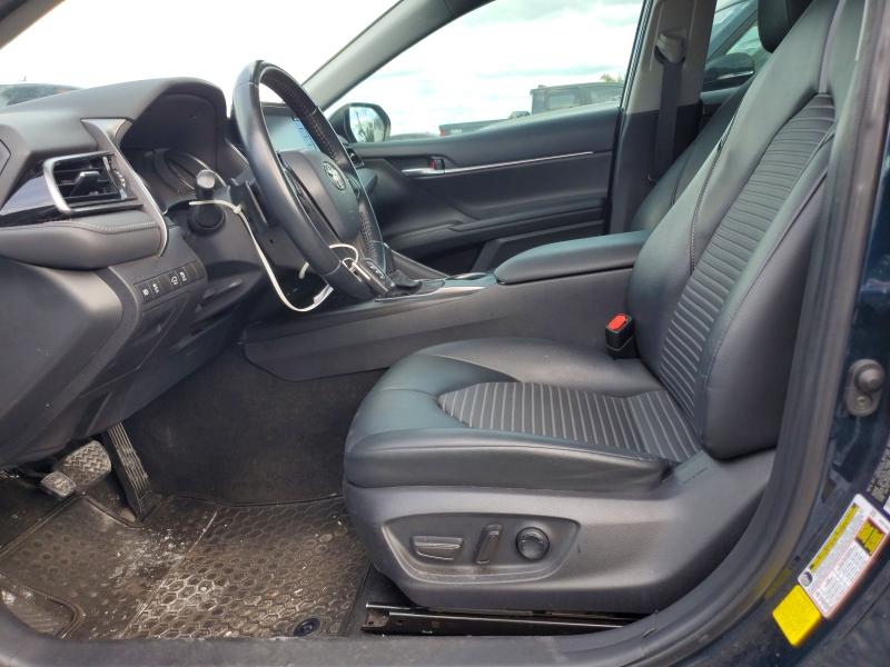 Фото 7 - TOYOTA CAMRY