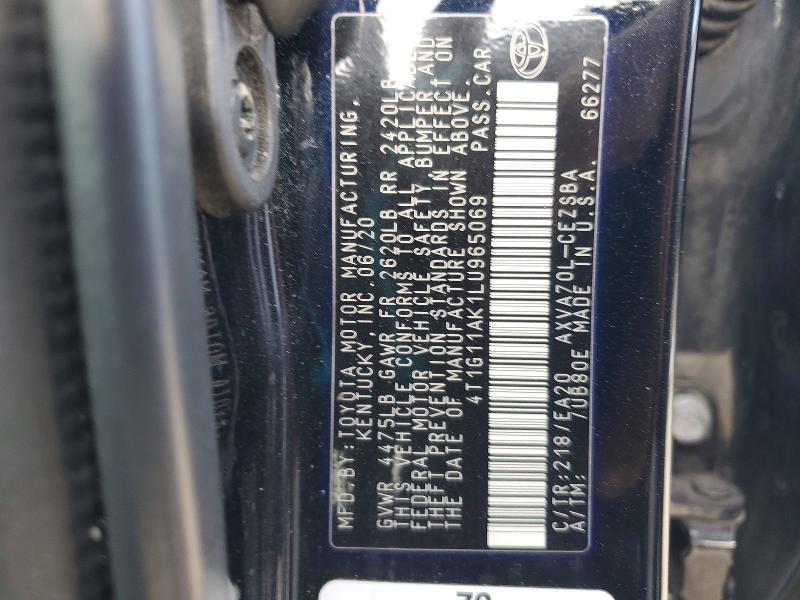 Фото 12 - TOYOTA CAMRY