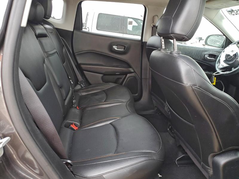 Фото 11 - JEEP COMPASS