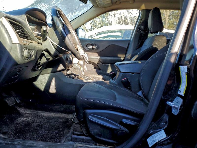 Фото 7 - JEEP GRAND CHER