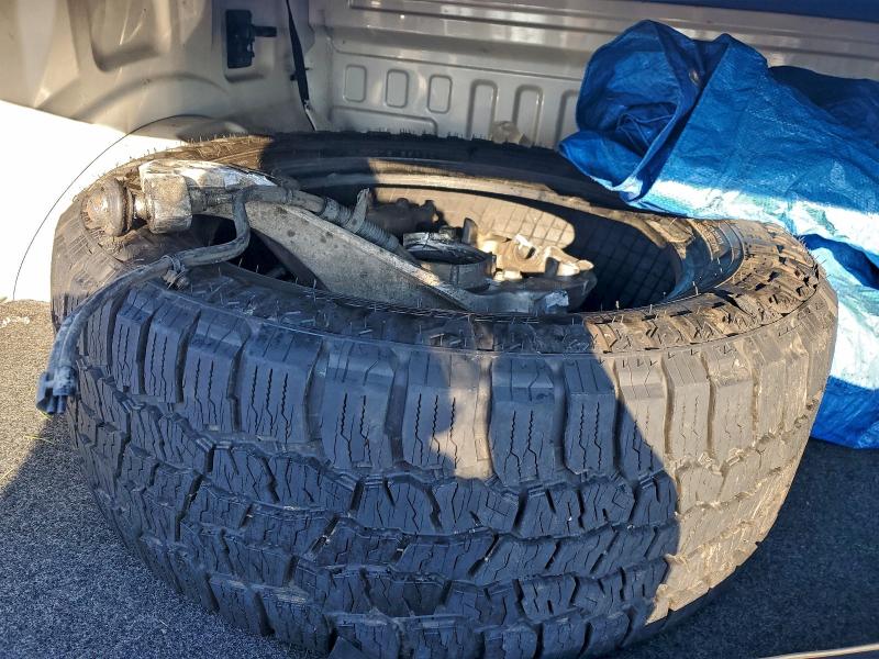 Фото 12 - FORD F-150