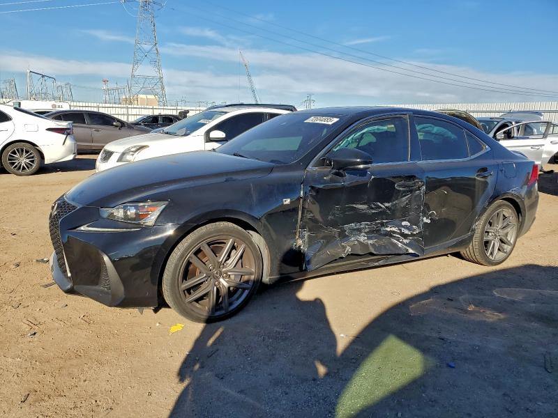 Фото 1 - LEXUS IS