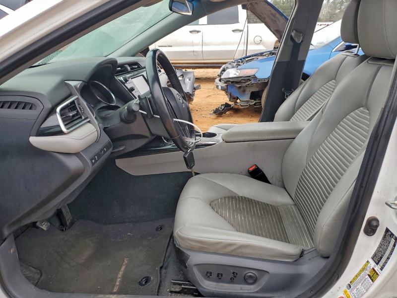 Фото 7 - TOYOTA CAMRY