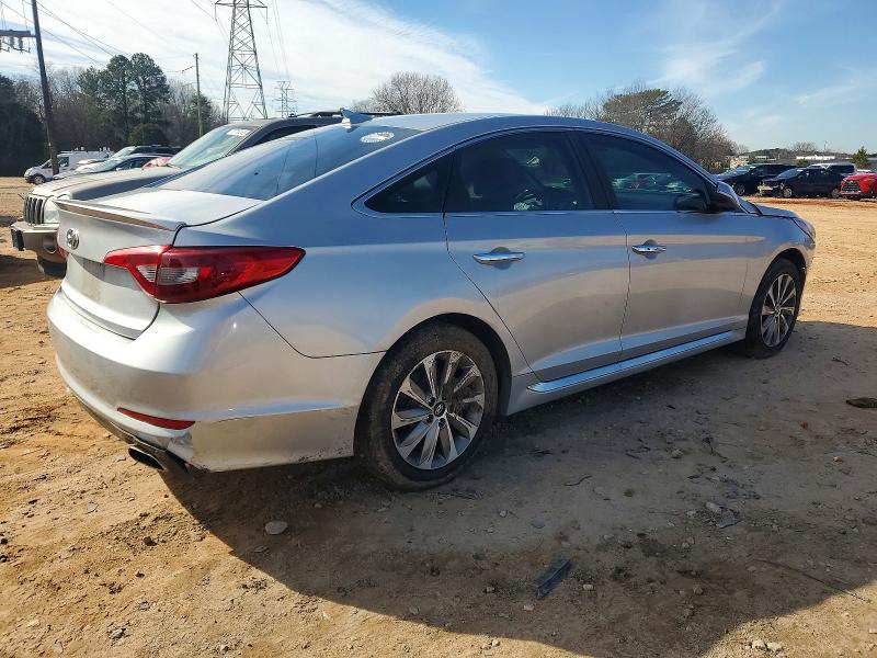 Фото 3 - HYUNDAI SONATA