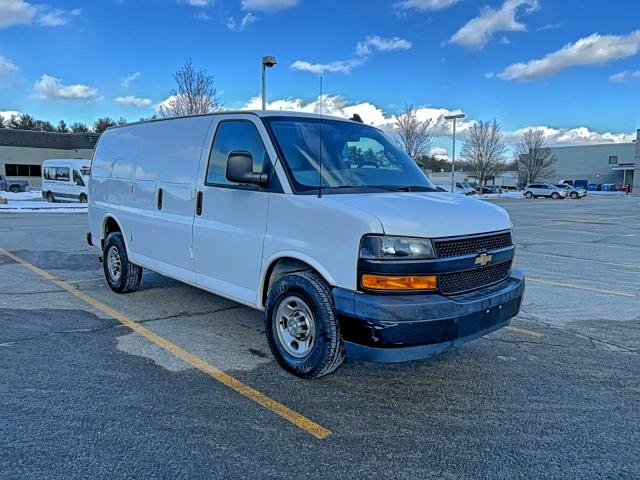 Фото 1 - CHEVROLET EXPRESS