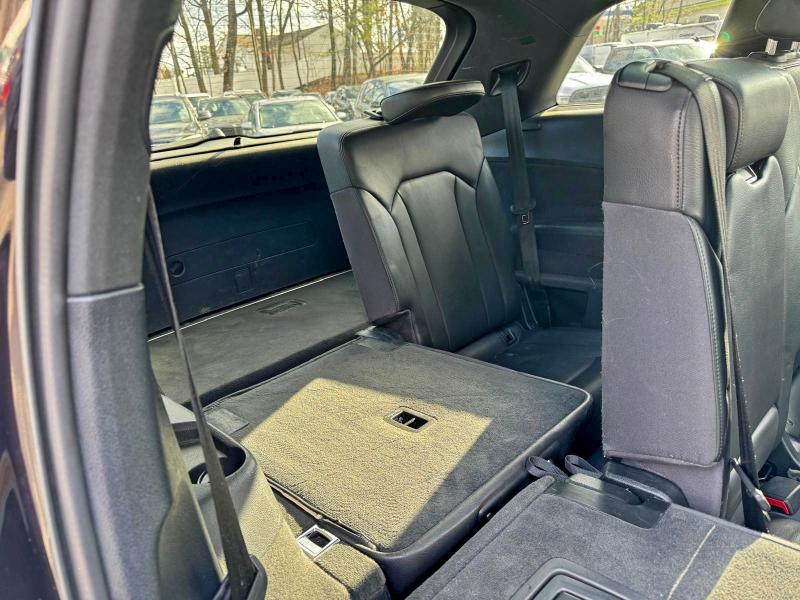 Фото 10 - AUDI Q7