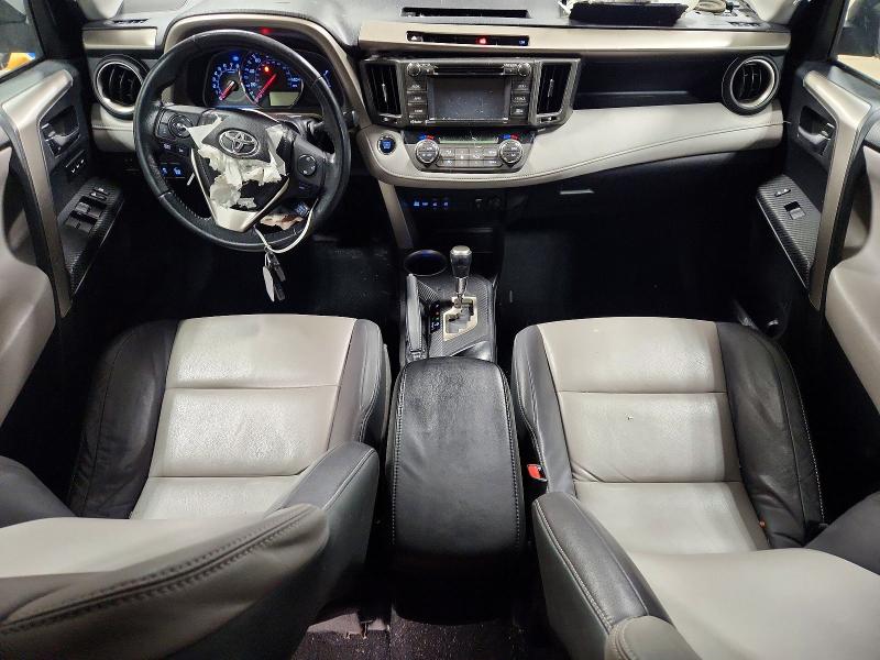 Фото 8 - TOYOTA RAV4