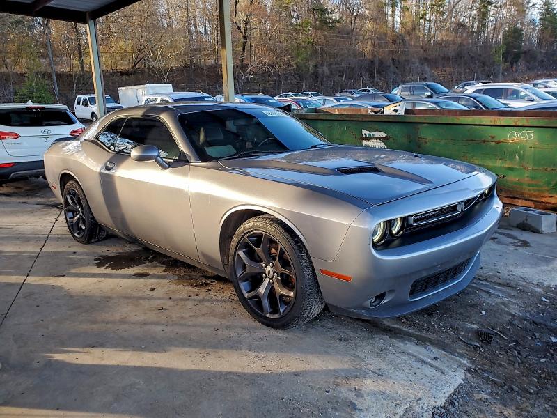 Фото 4 - DODGE CHALLENGER