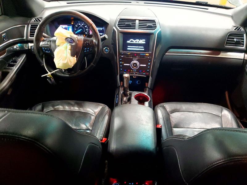 Фото 8 - FORD EXPLORER