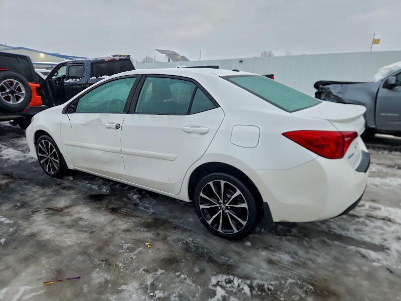 Фото 2 - TOYOTA COROLLA