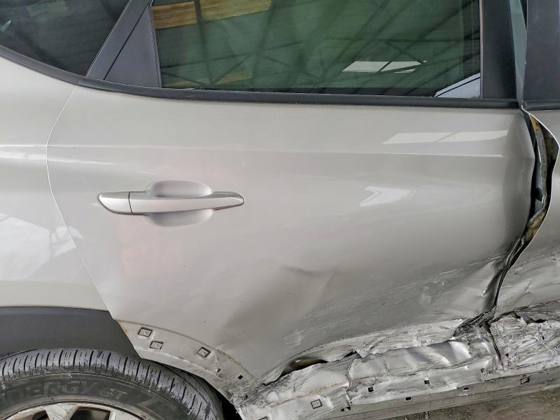 Фото 10 - HYUNDAI TUCSON