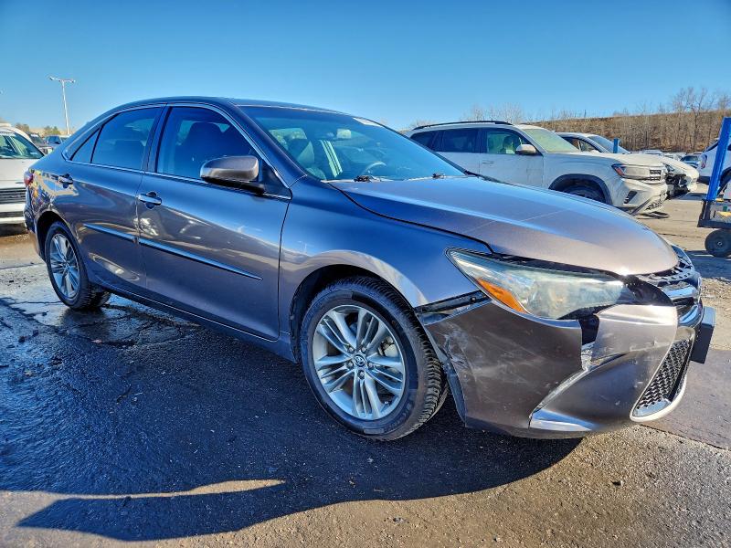 Фото 4 - TOYOTA CAMRY