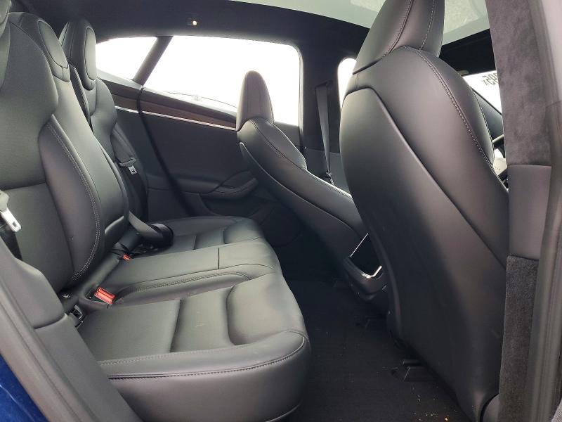 Фото 10 - TESLA MODEL S