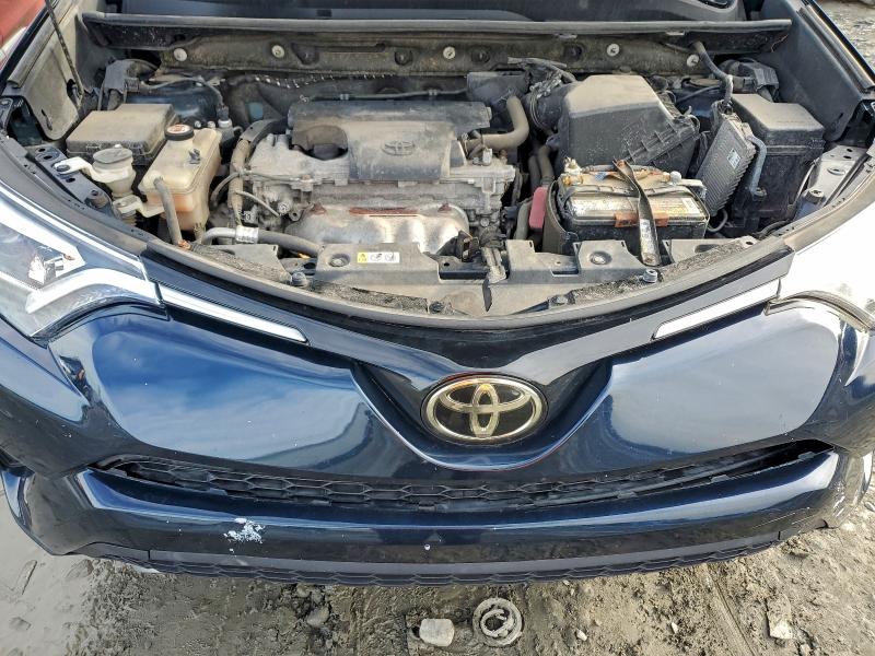 Фото 12 - TOYOTA RAV4