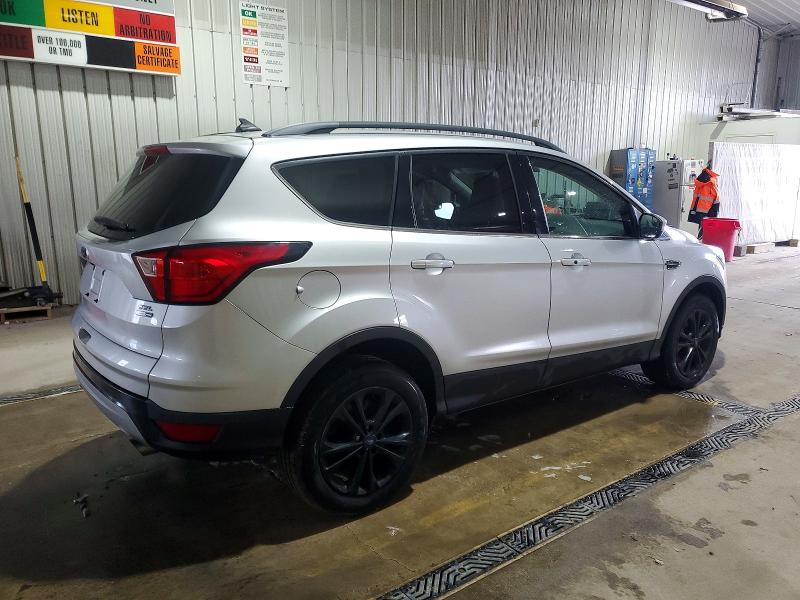 Фото 3 - FORD ESCAPE