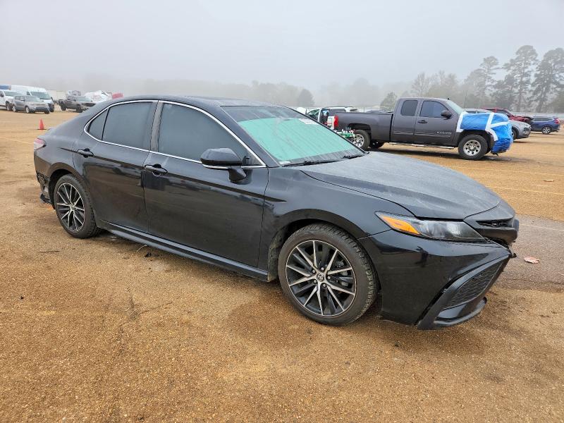 Фото 4 - TOYOTA CAMRY