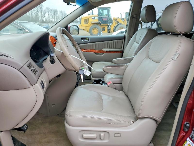 Фото 7 - NISSAN ROGUE