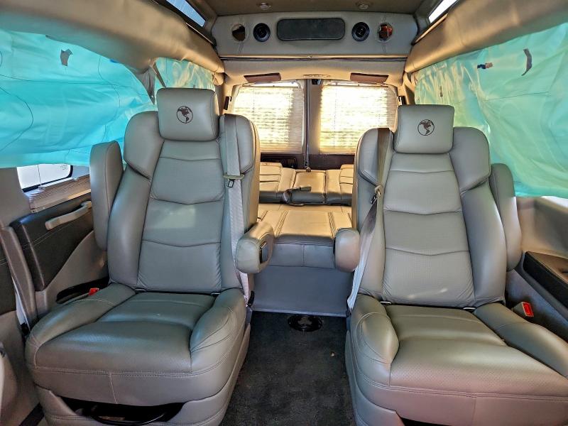 Фото 10 - GMC SAVANA