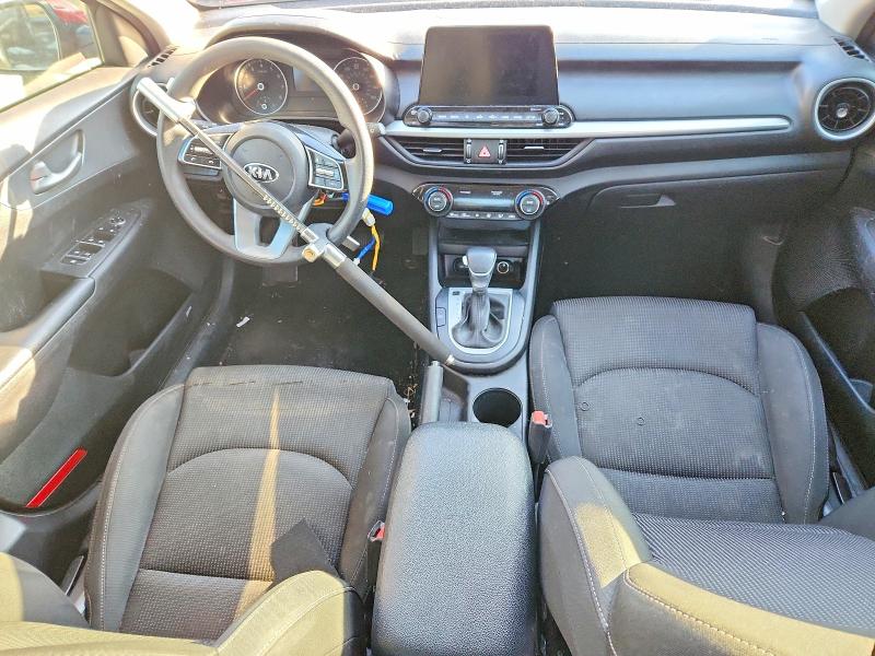 Фото 8 - KIA FORTE