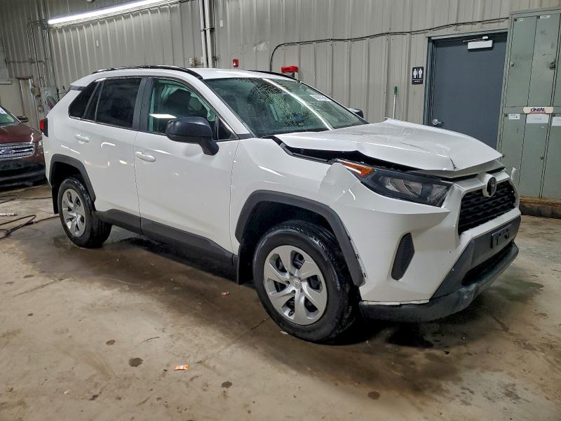 Фото 4 - TOYOTA RAV4