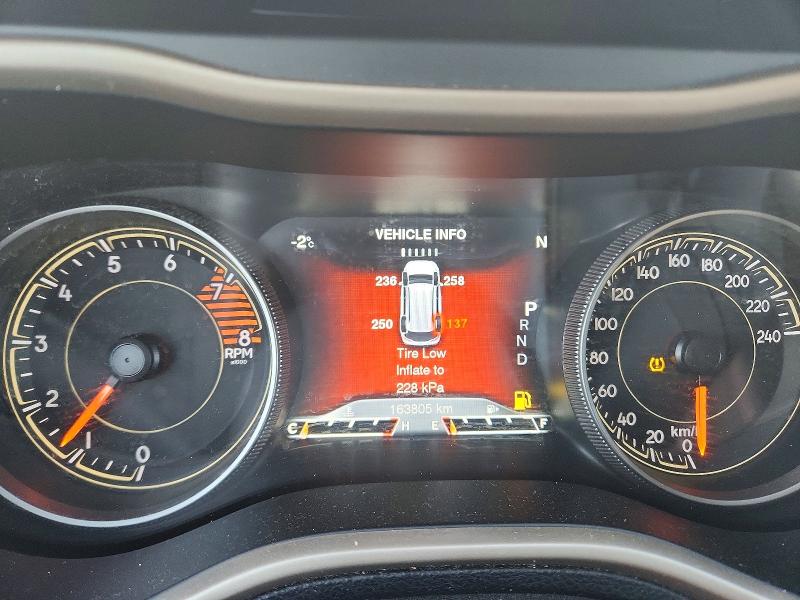 Фото 9 - JEEP GRAND CHER