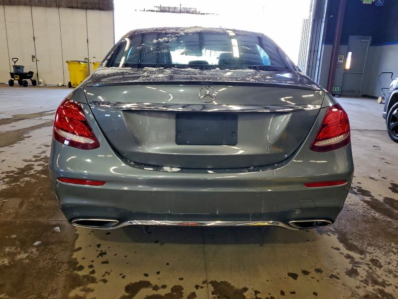 Фото 6 - MERCEDES-BENZ E-CLASS