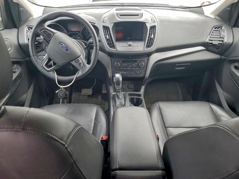 Фото 8 - FORD ESCAPE