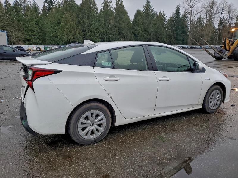 Фото 3 - TOYOTA PRIUS