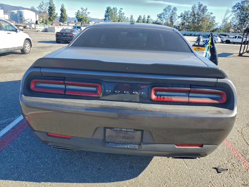 Фото 6 - DODGE CHALLENGER