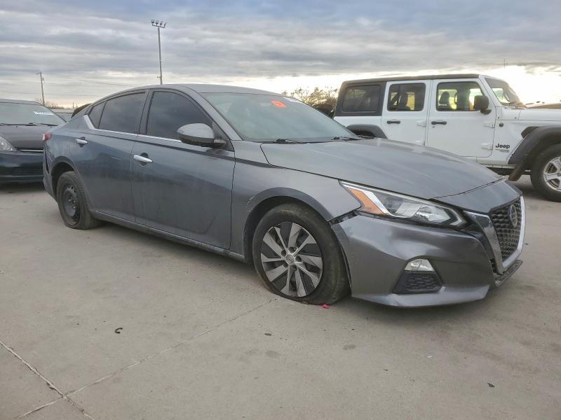 Фото 4 - NISSAN ALTIMA