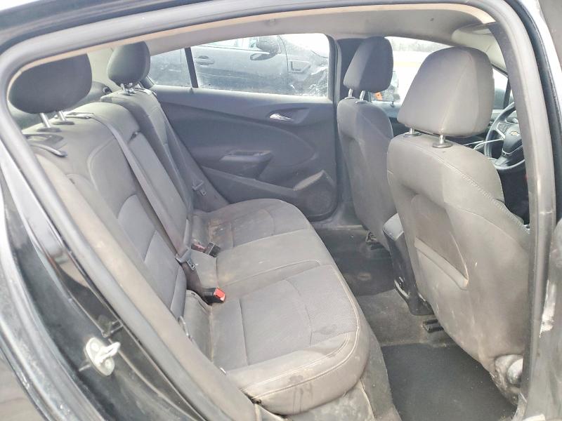 Фото 10 - CHEVROLET CRUZE