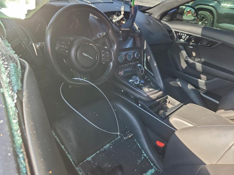 Фото 8 - JAGUAR F-TYPE