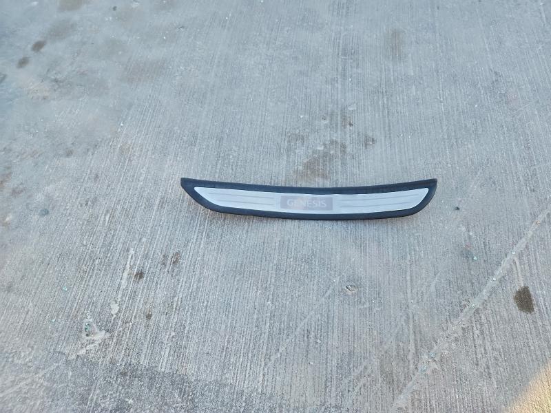 GENESIS G90 2018 VIN KMHG54JHXJU039275