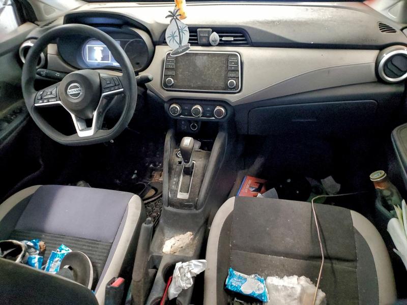 Фото 8 - NISSAN VERSA