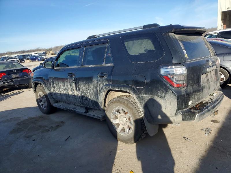 Фото 2 - TOYOTA 4RUNNER