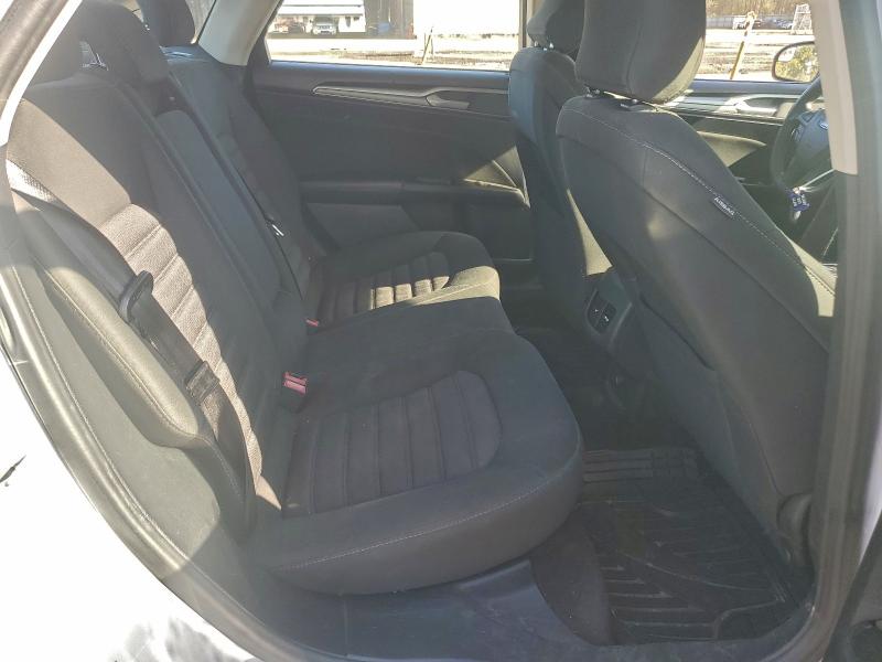 Фото 10 - FORD FUSION