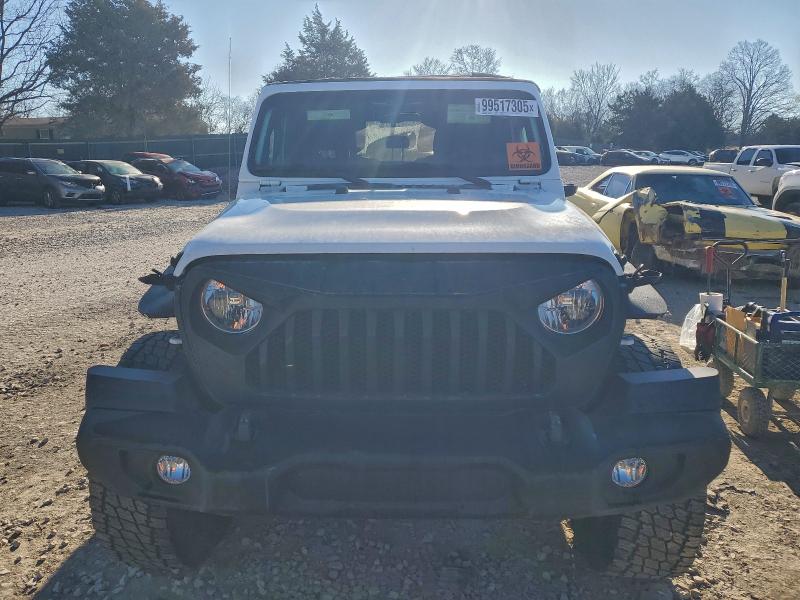 Фото 5 - JEEP GLADIATOR