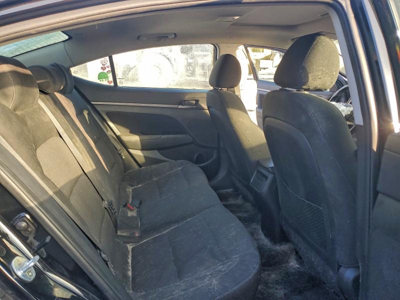 Фото 10 - HYUNDAI ELANTRA