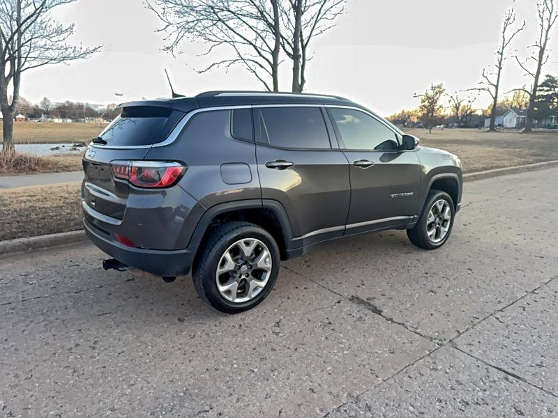 Фото 4 - JEEP COMPASS