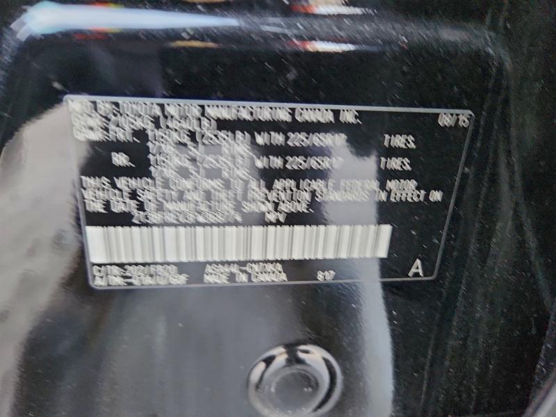 Фото 14 - TOYOTA RAV4