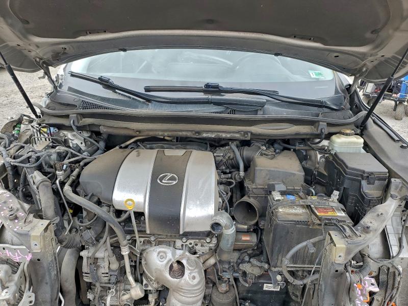 Фото 12 - LEXUS RX350