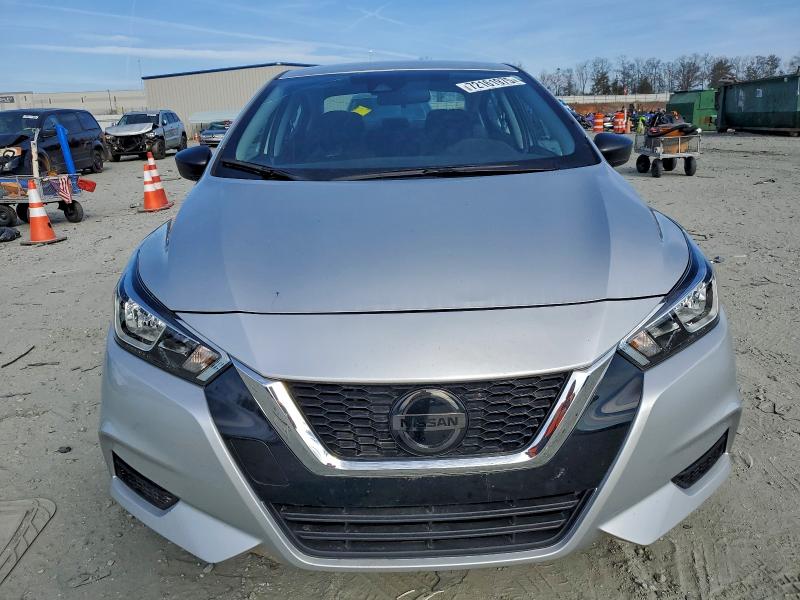 Фото 5 - NISSAN VERSA