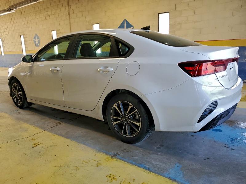 Фото 2 - KIA FORTE