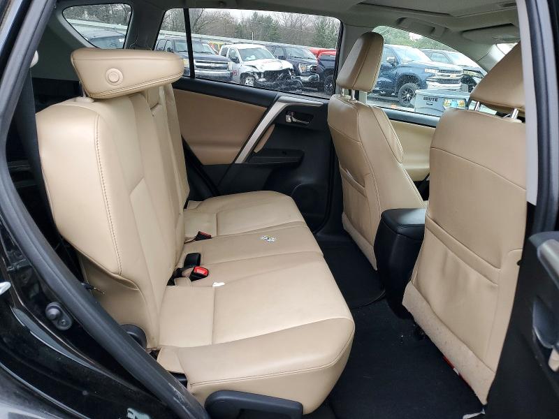 Фото 11 - TOYOTA RAV4