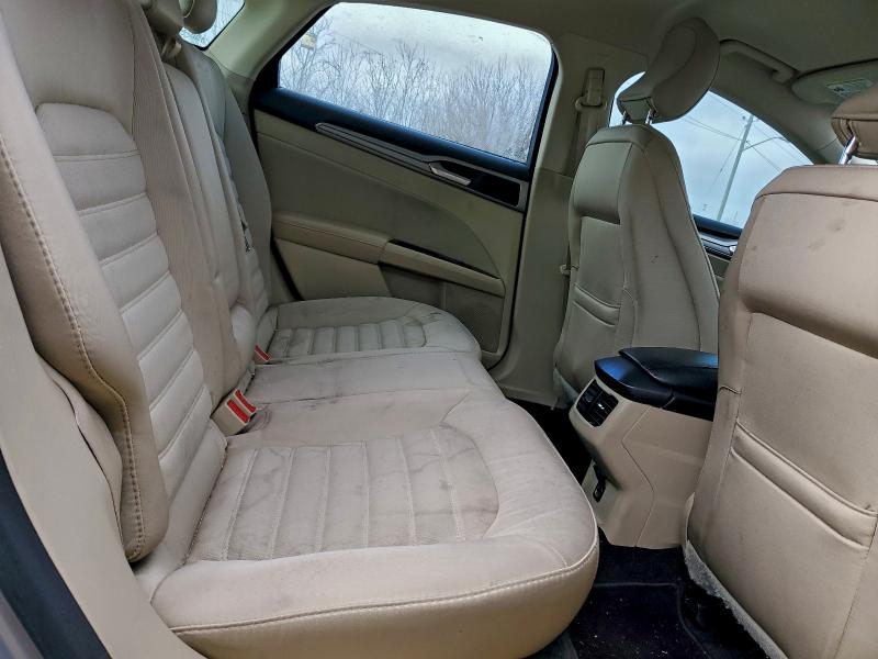 Фото 10 - FORD FUSION