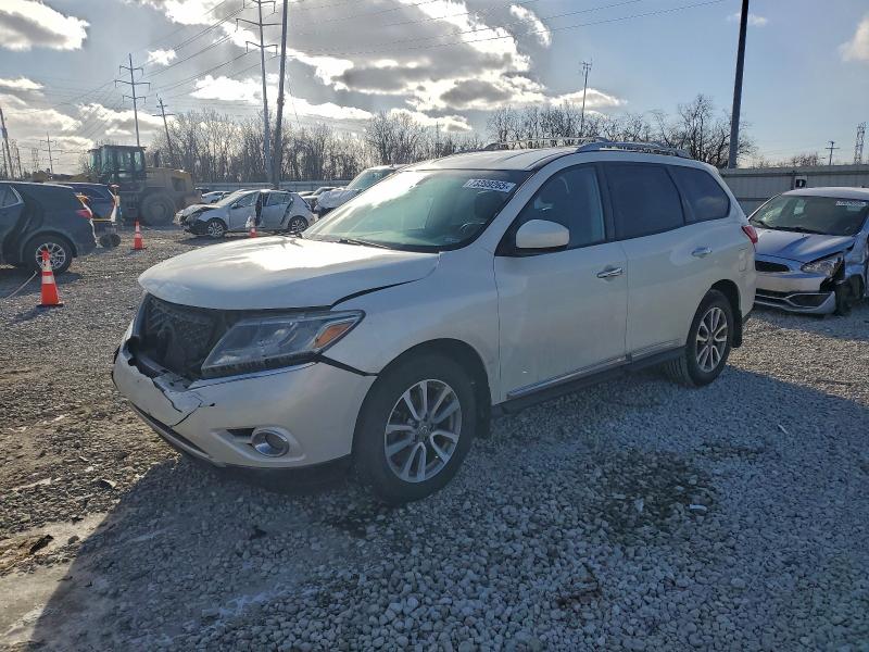 Фото 1 - NISSAN PATHFINDER