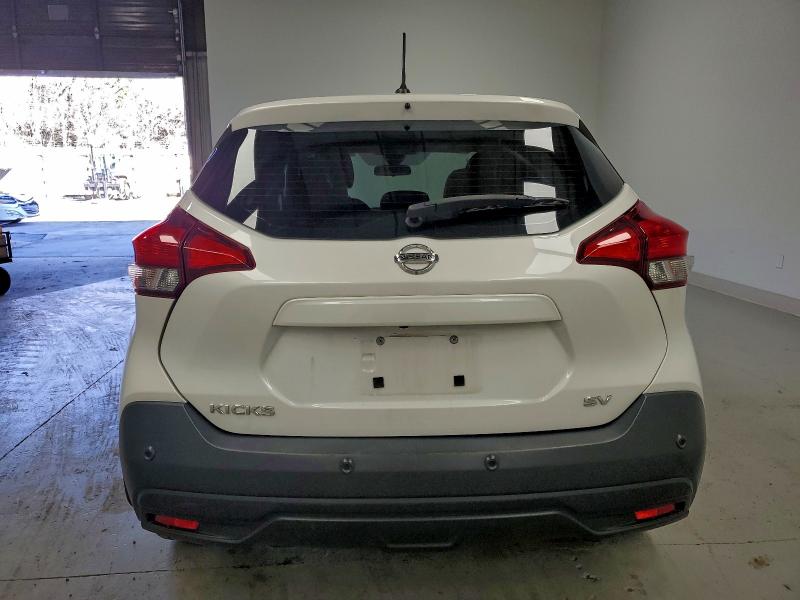 Фото 6 - NISSAN KICKS