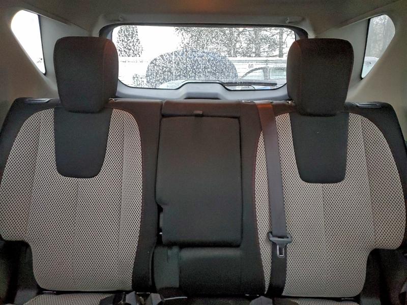 Фото 10 - CHEVROLET EQUINOX