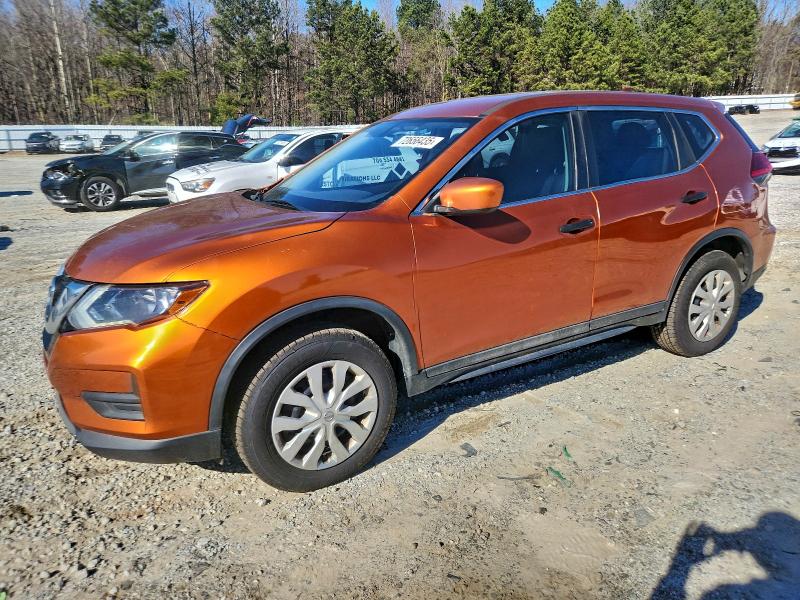 Фото 1 - NISSAN ROGUE